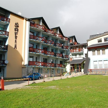 Apartman Safran 도노발리 외부 사진